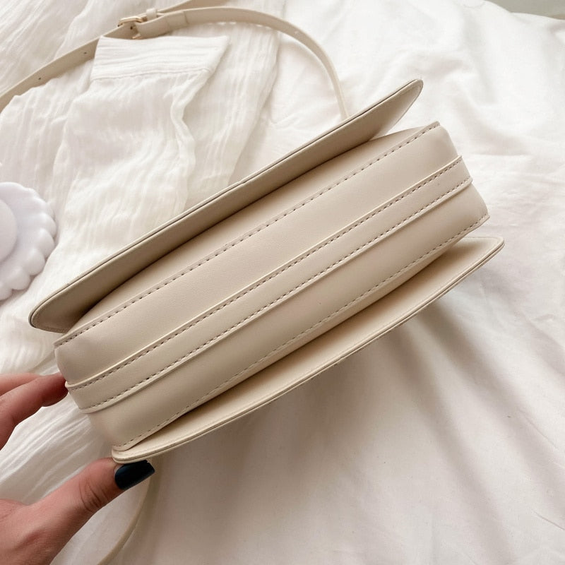 Lewis תיק צד דמוי עור