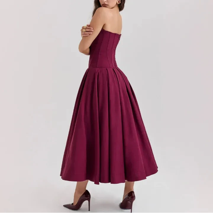 Jayden שמלת מקסי סטרפלס מחטבת אלגנטית