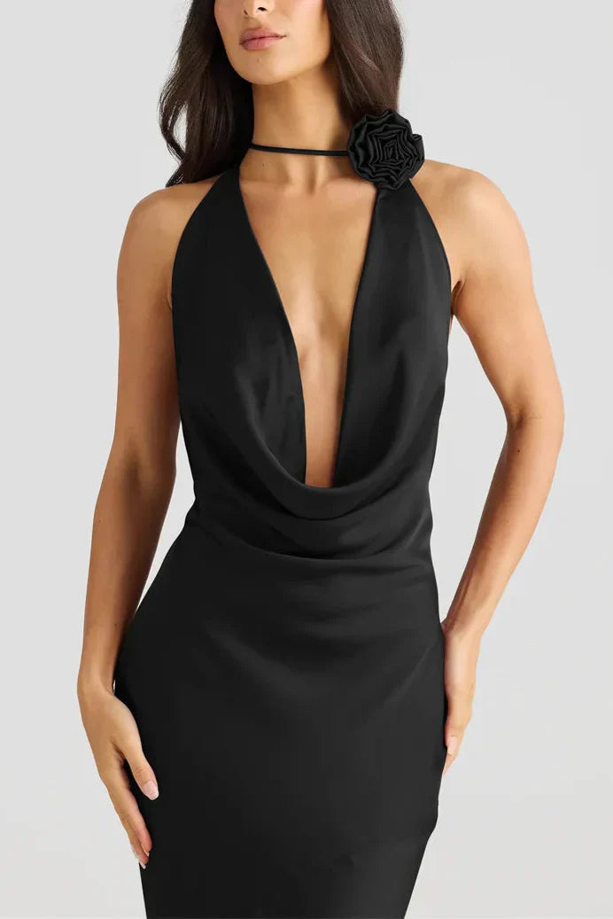 Tiana שמלת מקסי סאטן עם גב חשוף