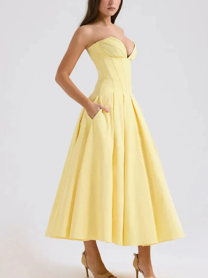 Jayden שמלת מקסי סטרפלס מחטבת אלגנטית