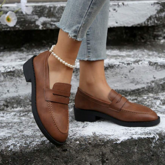 נעלי עקב- לילי