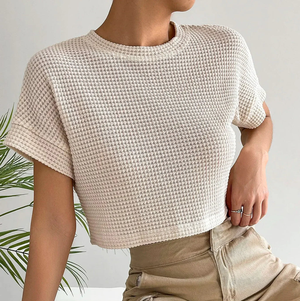 Carroll חולצת קרופ סרוגה עם שרוולים קצרים