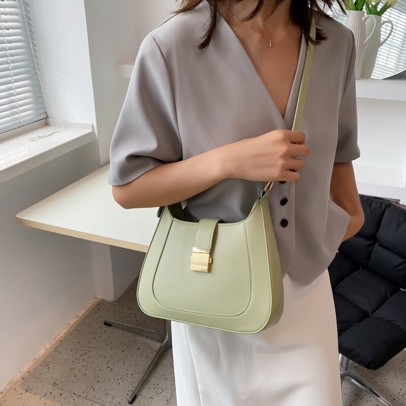 Castiel תיק שולדר בשילוב אבזם